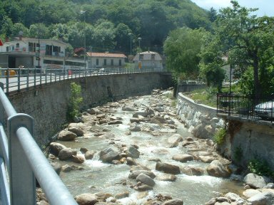 Il torrente Maudagna che da il nome all'intera valle